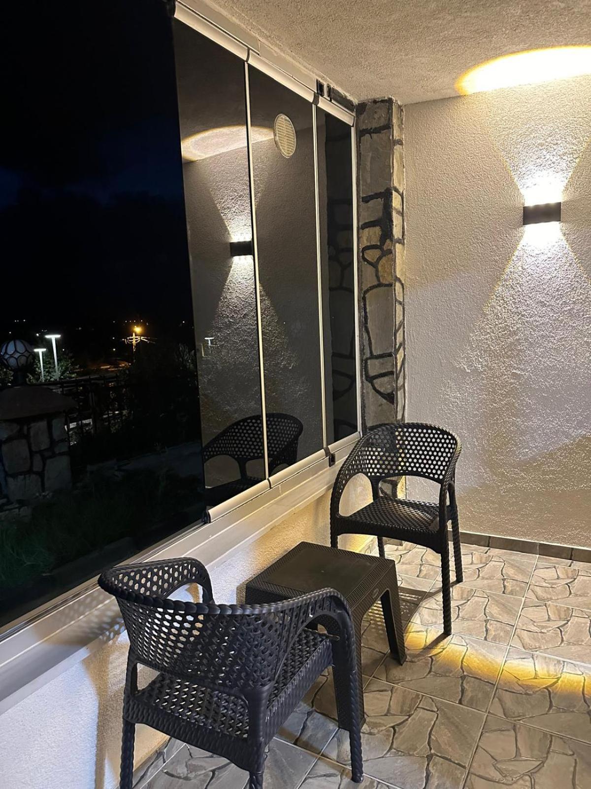 Pilot Hotel 2 Tayakadin Exterior foto